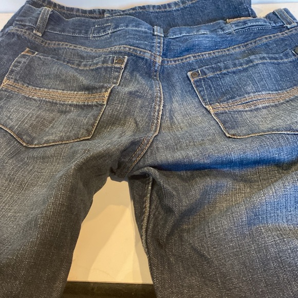 Timberland Relaxed Distressed Jeans - Picture 7 of 7